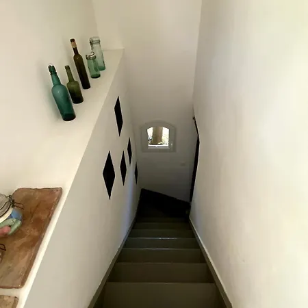 Holiday home Maison Entiere 5 Min Du Centre D'avignon Les Angles (Gard)