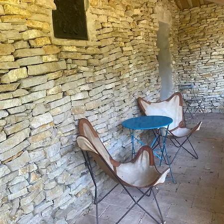 Maison Entiere 5 Min Du Centre D'avignon Les Angles (Gard)