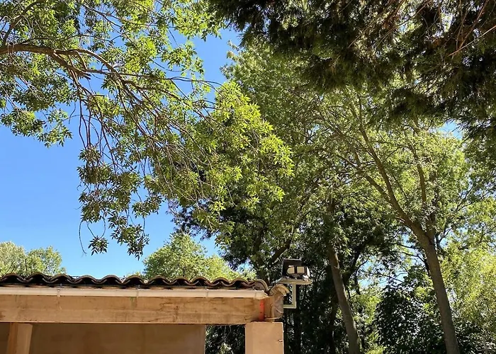 Maison Entiere 5 Min Du Centre D'avignon *